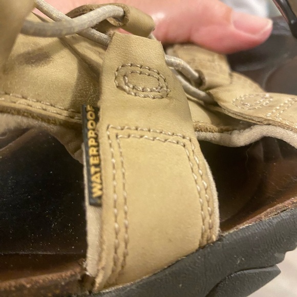 Men’s keen sandals 8 waterproof no size dot - Picture 3 of 5